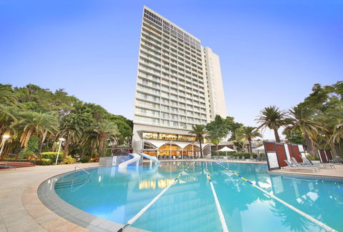 RACV Royal Pines Resort Gold Coast - Accommodation Nelson Bay 14