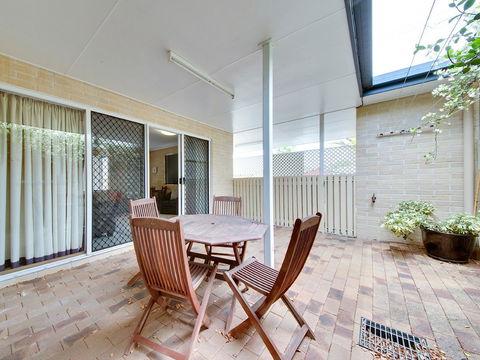 Murray Street Apartments - Accommodation Nelson Bay 37