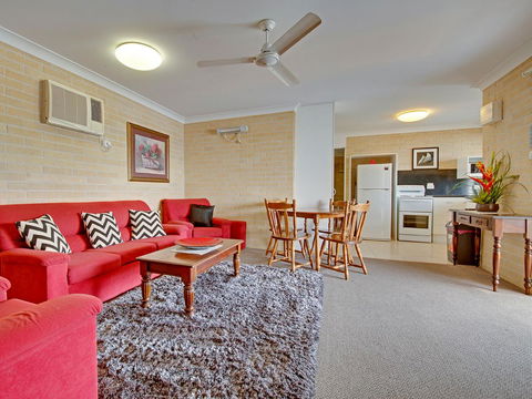 Murray Street Apartments - Accommodation Nelson Bay 11