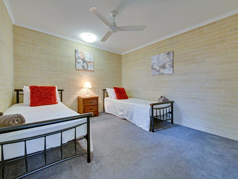 Murray Street Apartments - Accommodation Nelson Bay 42