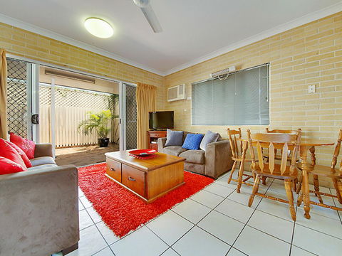 Murray Street Apartments - Accommodation Nelson Bay 24