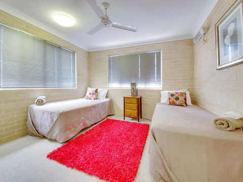 Murray Street Apartments - Accommodation Nelson Bay 7