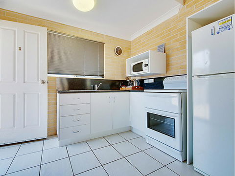 Murray Street Apartments - Accommodation Nelson Bay 17