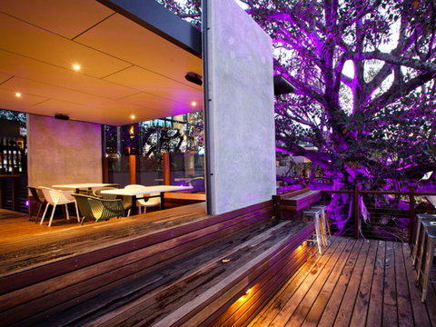 Eatons Hill Hotel - Nelson Bay Accommodation.com 37