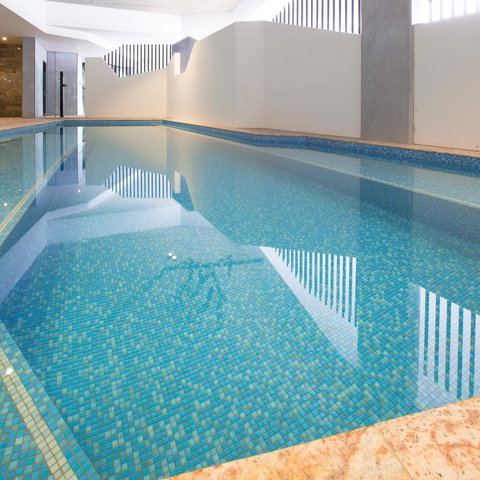 Eatons Hill Hotel - Nelson Bay Accommodation.com 1