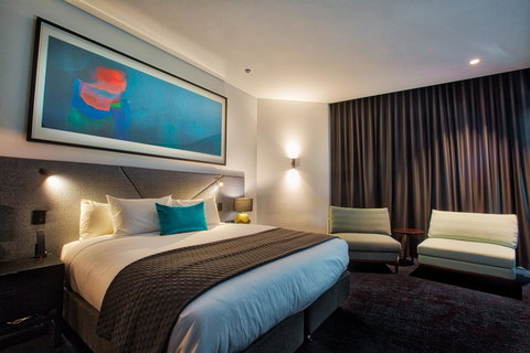 Eatons Hill Hotel - Nelson Bay Accommodation.com 12