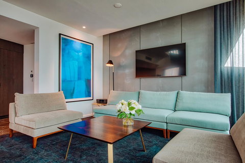 Eatons Hill Hotel - Nelson Bay Accommodation.com 17