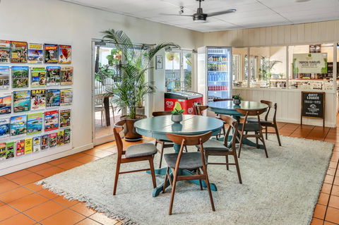 Coral Tree Inn - Accommodation Nelson Bay 16