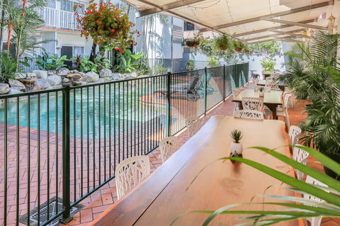 Coral Tree Inn - Accommodation Nelson Bay 4