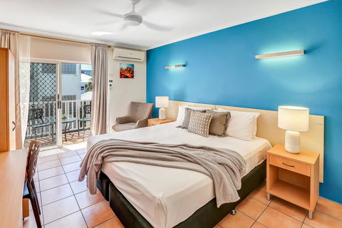 Coral Tree Inn - Accommodation Nelson Bay 0