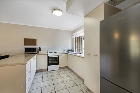 Growder Court 3 - Coolum Beach QLD - Accommodation Nelson Bay 11