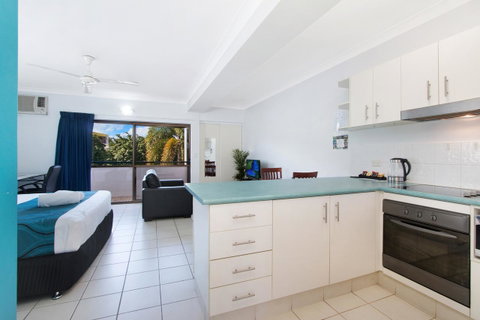 Cairns City Palms - Accommodation Nelson Bay 13