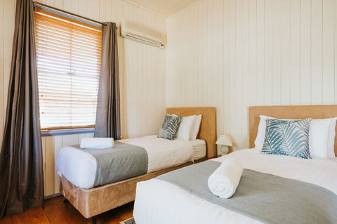 Apple Blossom Cottages - Accommodation Nelson Bay 11