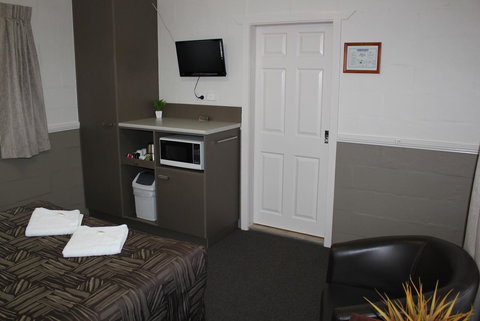 City Motor Inn - Accommodation Nelson Bay 9