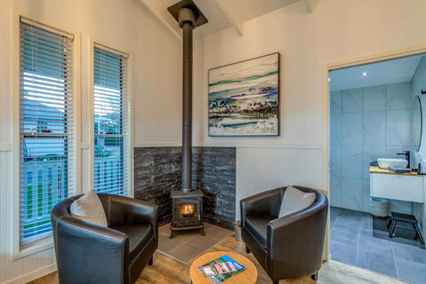 Hampton Estate Wines - Accommodation Nelson Bay 3