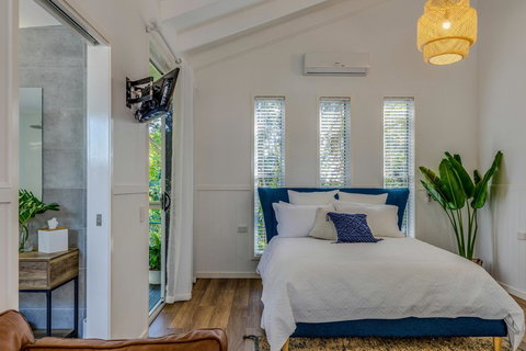 Hampton Estate Wines - Accommodation Nelson Bay 0