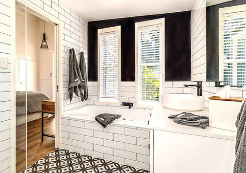 Hampton Estate Wines - Accommodation Nelson Bay 8