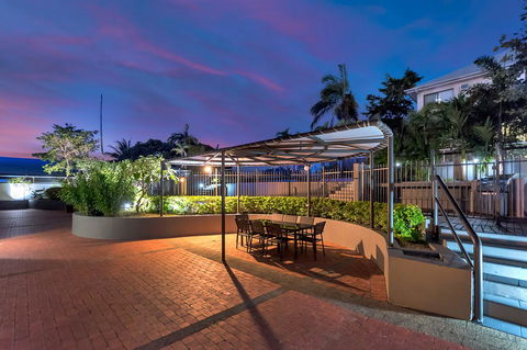 Sunshine Tower Hotel - Accommodation Nelson Bay 15