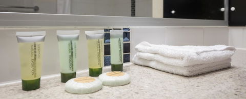 Sunshine Tower Hotel - Accommodation Nelson Bay 14