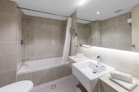 Hotel Diana - Accommodation Nelson Bay 33