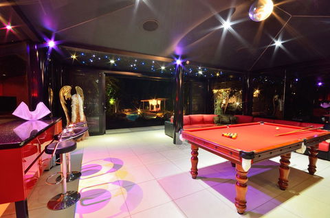 Misty Mountains Rainforest Retreat - Accommodation Nelson Bay 6