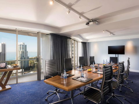 Sofitel Gold Coast Broadbeach - Accommodation Nelson Bay 42