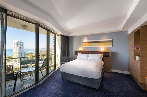 Sofitel Gold Coast Broadbeach - Accommodation Nelson Bay 8