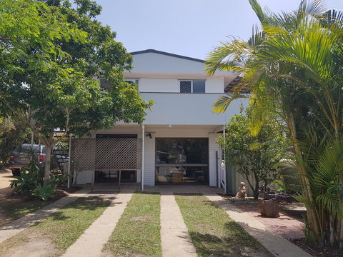 Highland House - Accommodation Nelson Bay 9