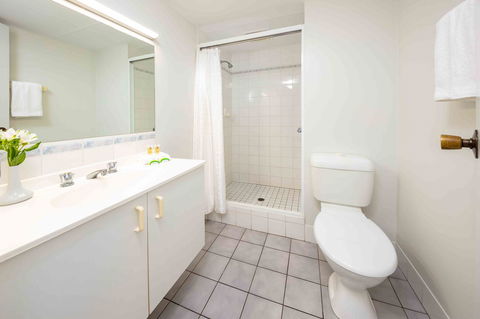 Hides Hotel - Accommodation Nelson Bay 6