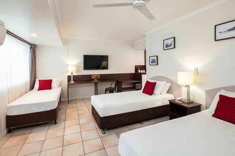 Hides Hotel - Accommodation Nelson Bay 8