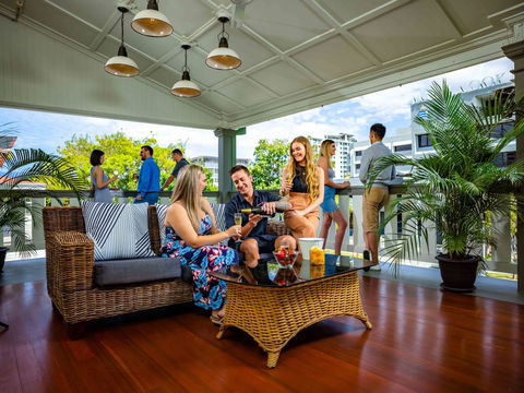 Hides Hotel - Accommodation Nelson Bay 29