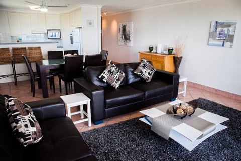 Elouera Tower - Accommodation Nelson Bay 9
