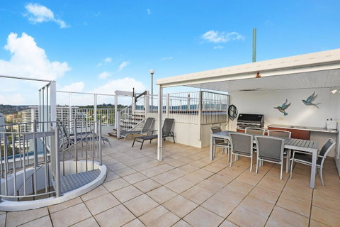 Elouera Tower - Accommodation Nelson Bay 4