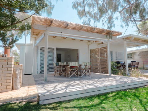 Watson Street 29, Currimundi - Accommodation Nelson Bay 1