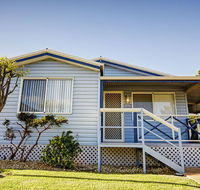 Wavecrest Village  Tourist Park - Accommodation Nelson Bay