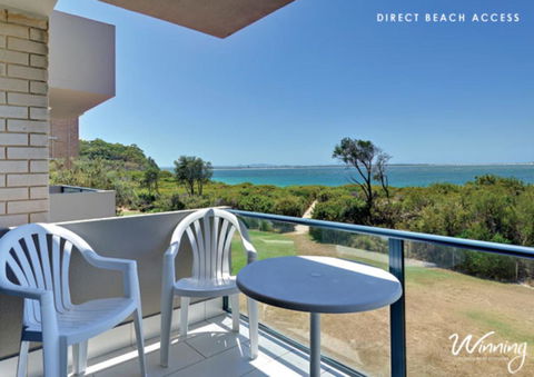 Weatherly Close, Ocean Shores, Unit 07, 27 - Accommodation Nelson Bay 0