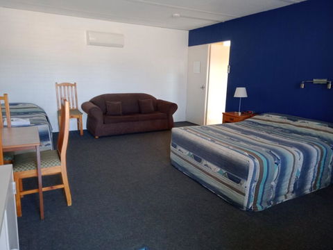 Wedderburn Goldseeker Motel - Accommodation Nelson Bay 3