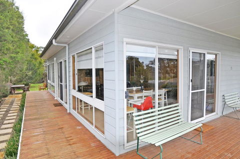 WELCOME BREAK - PET FRIENDLY - Accommodation Nelson Bay 2