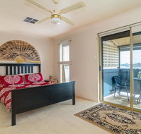 West Lakes Townhouse - Nelson Bay Accommodation.com