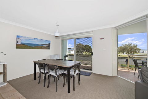 Westport Palms 14 Buller Street - Accommodation Nelson Bay 3