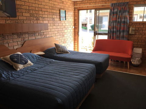 Whale Fisher Motel - Accommodation Nelson Bay 2