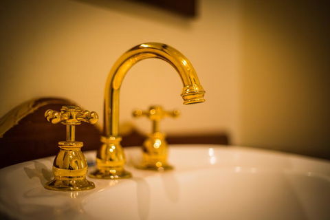 Whispering Pines Cottages - Accommodation Nelson Bay 2