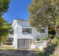 Whitecaps 26 East Street - Nelsons Bay Accommodation