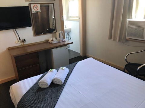 William Farrer Hotel - Accommodation Nelson Bay 2
