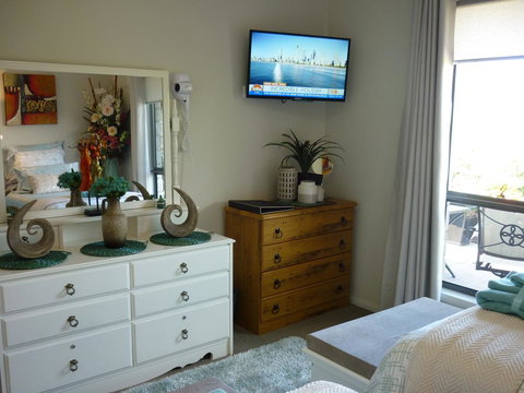 Willowbank Drive Bed & Breakfast - Accommodation Nelson Bay 2