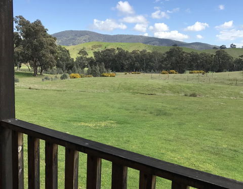 Wimmera Hills Winery - Accommodation Nelson Bay 1