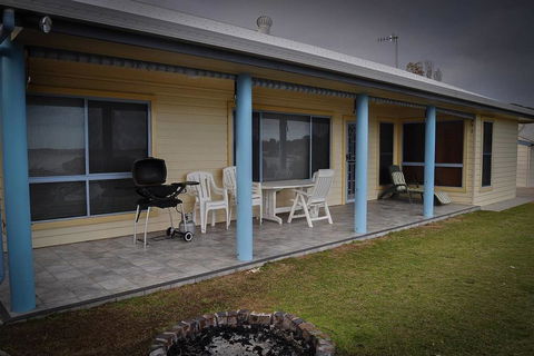Wrightaway - Accommodation Nelson Bay 2