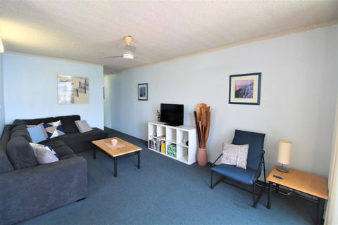 Yamba Towers 2 - Accommodation Nelson Bay 3