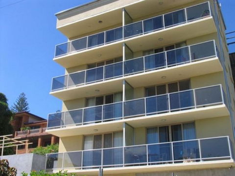 Yamba Towers 2 - Accommodation Nelson Bay 0