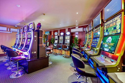 Yandina Hotel - Accommodation Nelson Bay 3